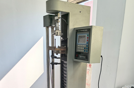 Máquina de prueba de tracción 